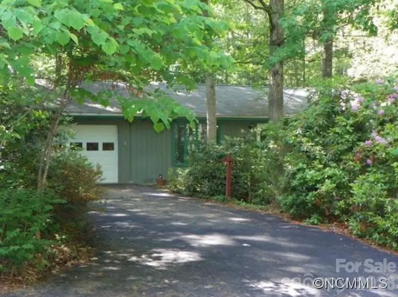 173 Pinecrest DR, Alexander, NC 28701