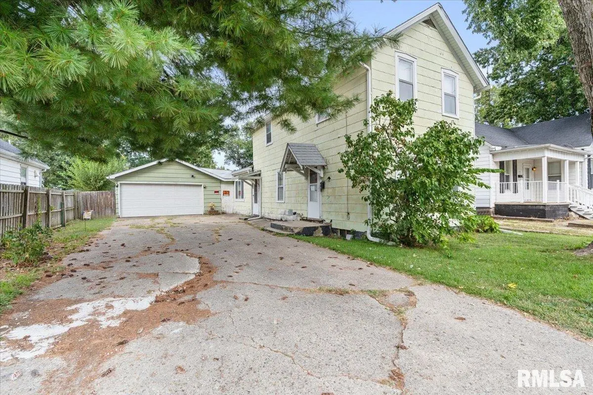 1119 RUTLEDGE ST, Springfield, IL 62702