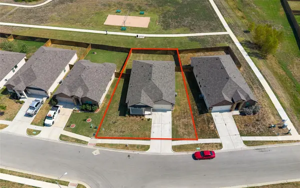 125 Break Ave, Taylor, TX 76574