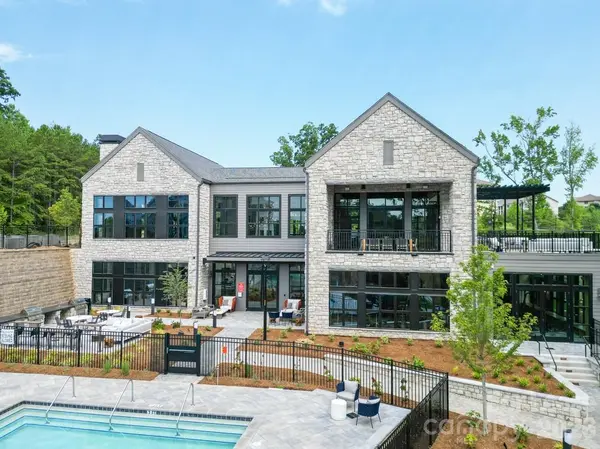 9132 Senator Royall DR #B1, Charlotte, NC 28262