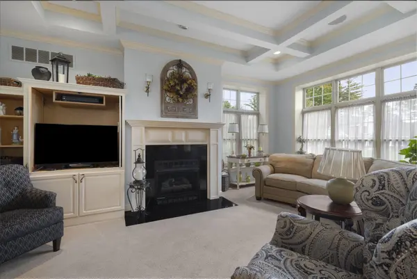 51345 Stratford DR, Elkhart, IN 46514