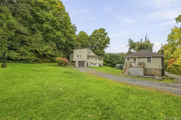 2 Iris RD, Cornwall, NY 12518