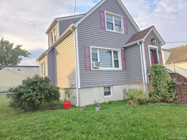 104 ORMONDE BLVD #HOUSE RENTAL, Valley Stream, NY 11580