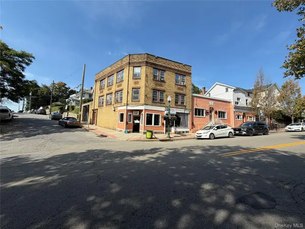 158 N Division ST #3S, Peekskill, NY 10566