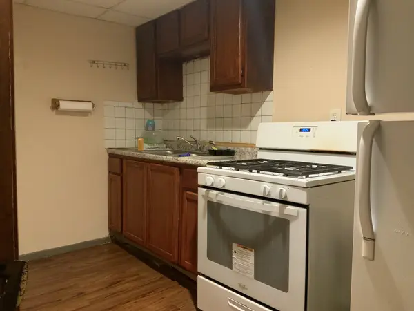 5236 W Montrose AVE, Chicago, IL 60641