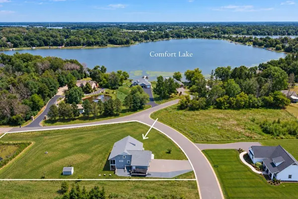 7592 255th ST, Wyoming, MN 55092