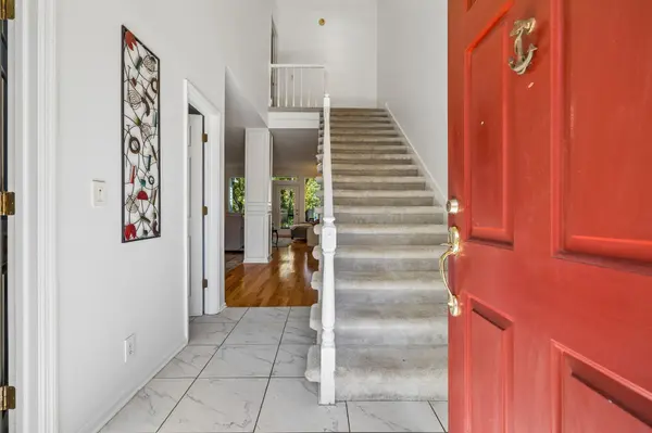 231 Green Harbor Rd #132, Old Hickory, TN 37138