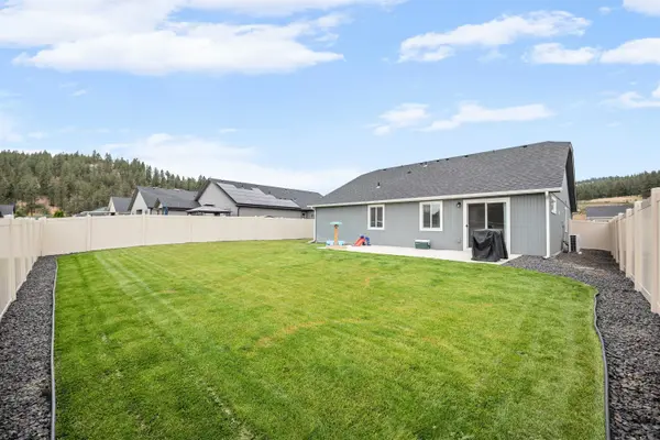 14624 E Caprio Ave, Spokane Valley, WA 99216-7036