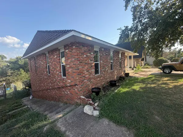 122 Oak Drive, Kaw City, OK 74641