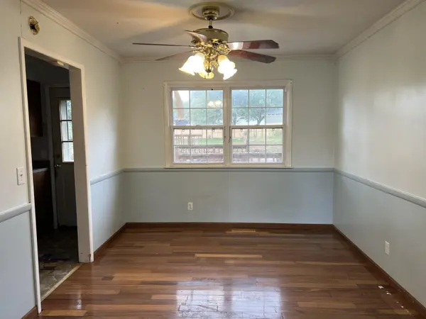 2918 E Clovis CIR, Springfield, MO 65804