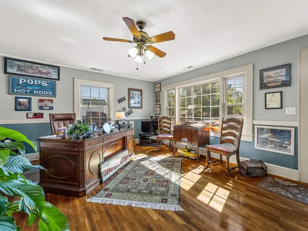 1513 E Rutherford ST, Landrum, SC 29356
