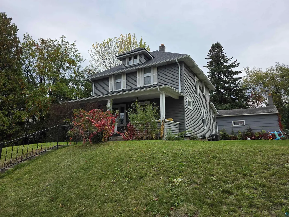 314 16th St, Cloquet, MN 55720