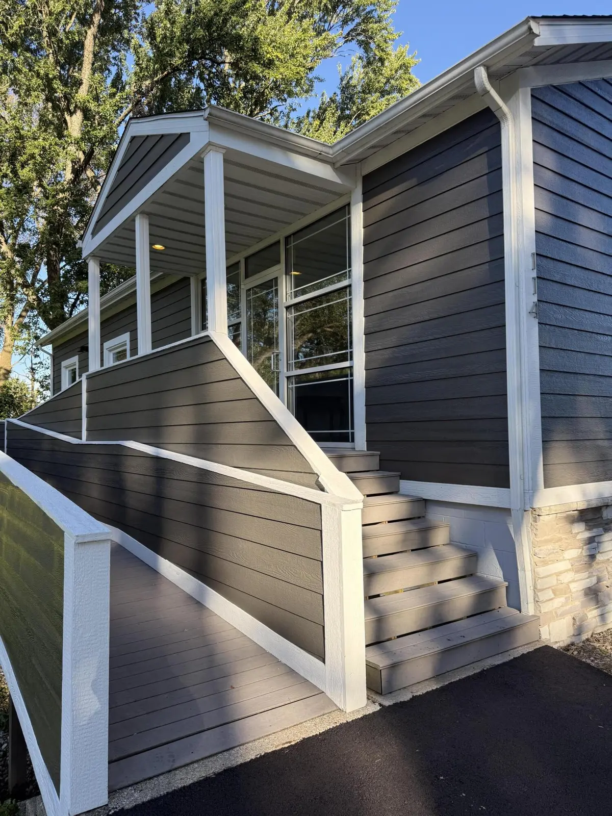114 S 11th ST, Chesterton, IN 46304