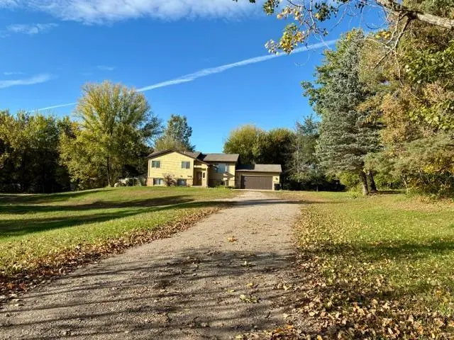 5763 Verde Valley RD NW, Nowthen, MN 55303