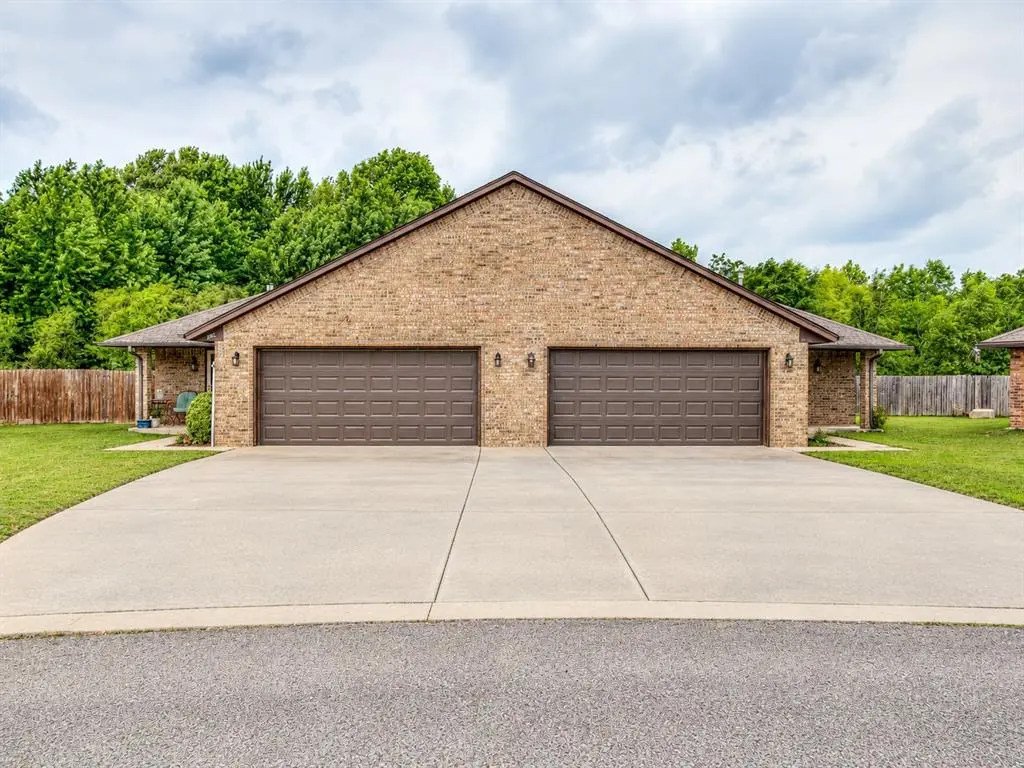 699 NE 21st TER #701, Newcastle, OK 73065