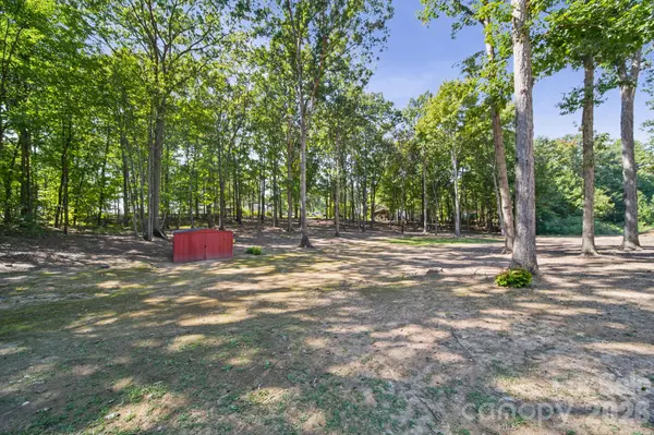2219 Wade Funderburk RD, Pageland, SC 29728