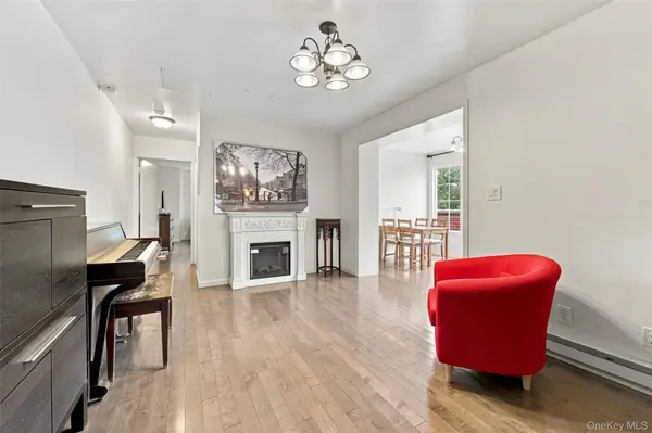 143-36 37th AVE #5A, Flushing, NY 11354