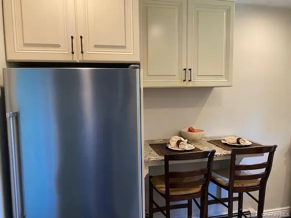 264-63 Langston AVE #2nd floor, Glen Oaks, NY 11004