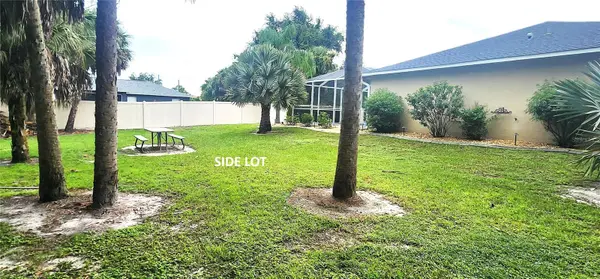 4639 KENOSKA ST, North Port, FL 34288