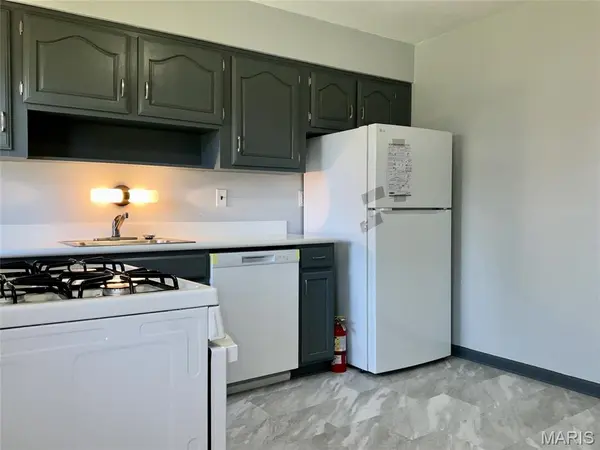 3221 Aubrey AVE, Granite City, IL 62040