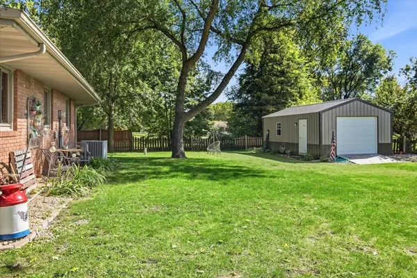 1926 N 31st RD, Ottawa, IL 61350