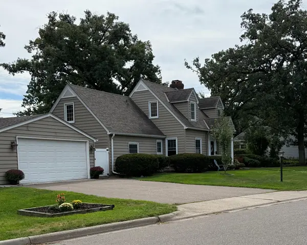 7005 Oak Grove BLVD, Richfield, MN 55423