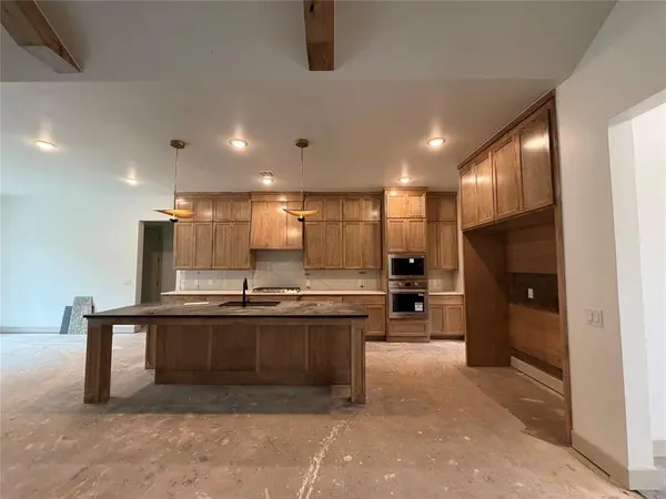 13225 Lost Creek TRL, Edmond, OK 73034