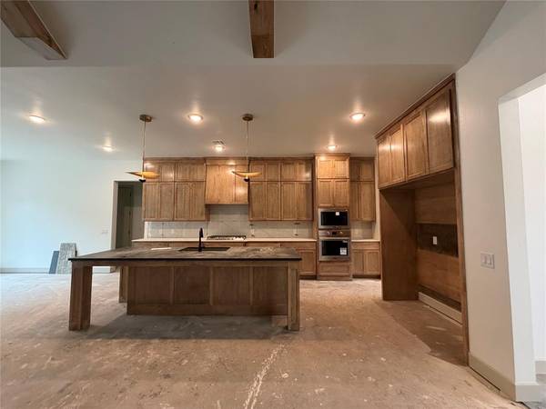 13225 Lost Creek TRL, Edmond, OK 73034