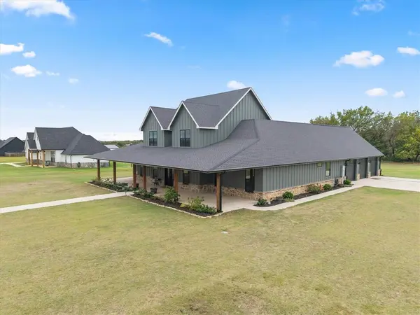 3343 W Mockingbird LN, Durant, OK 74701