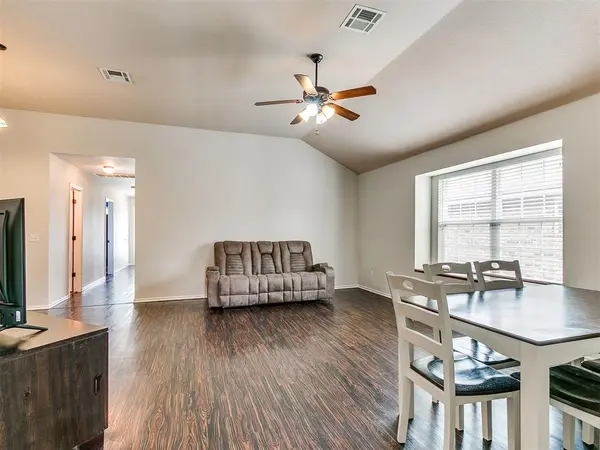 8001 Eagle CIR, Oklahoma City, OK 73135