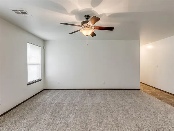 700 NE 21st TER #702, Newcastle, OK 73065