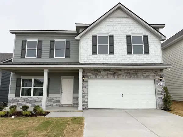 420 Stratford Station Dr, Lebanon, TN 37087