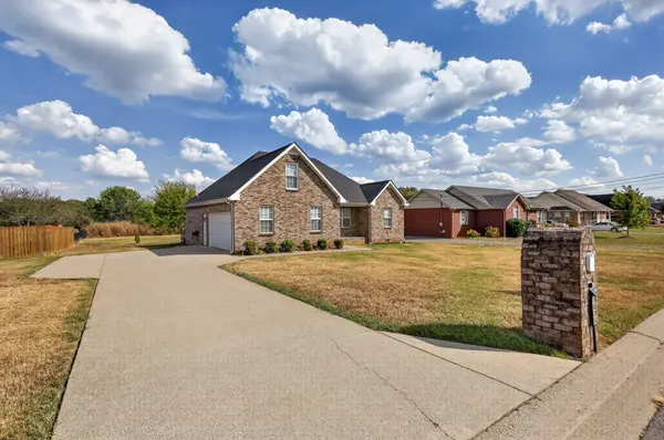 1036 Auldridge Dr, Christiana, TN 37037