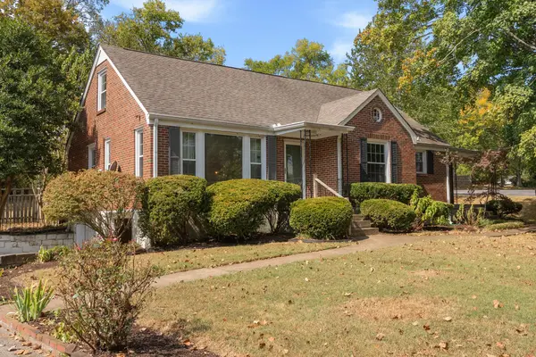 3703 Brush Hill Rd, Nashville, TN 37216