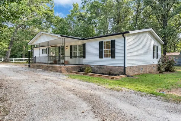 80 Elm Ln, Beechgrove, TN 37018