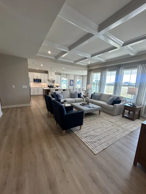 24160 Radcliffe Dr, Murfreesboro, TN 37128