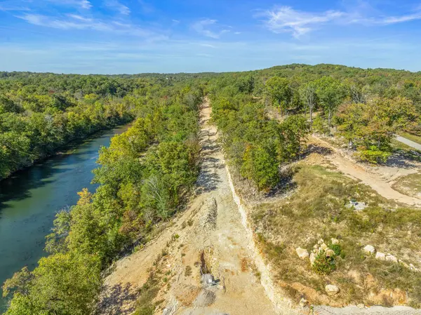 145 Snapper ST, Branson, MO 65616