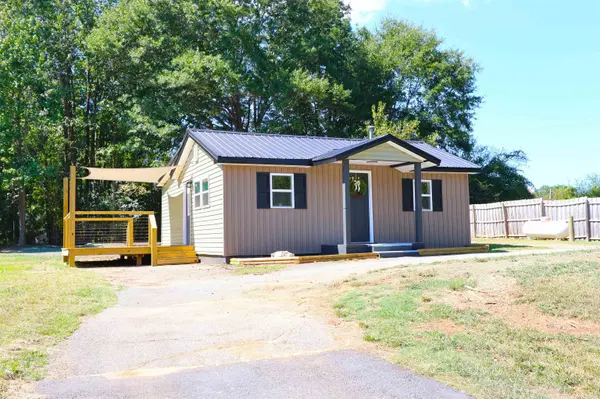 48 Blackstock RD, Inman, SC 29349