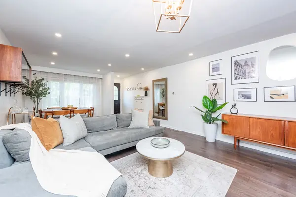 48 McRoberts AVE, Toronto W03, ON M6E 4P4