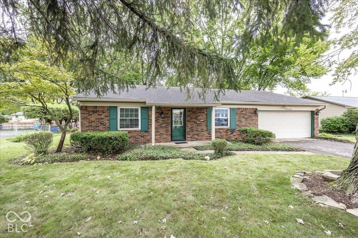 621 Kinzer AVE, Carmel, IN 46032