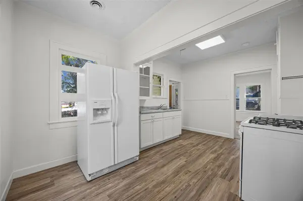 906 W 31st ST, Austin, TX 78705