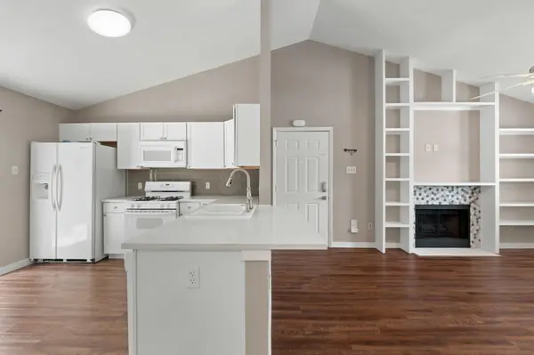 1411 Gracy Farms LN #61, Austin, TX 78758