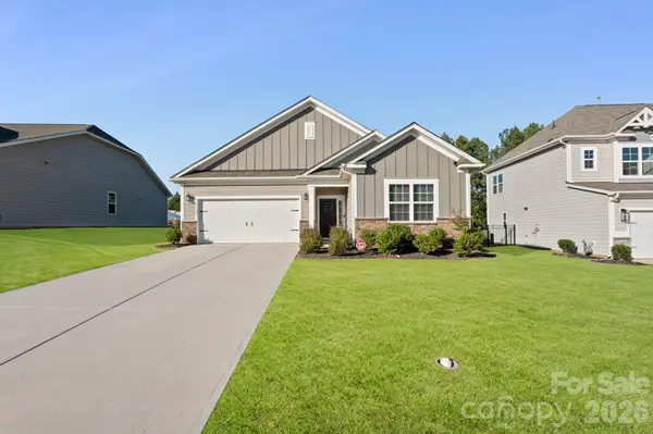 2102 Sabra ST, Gastonia, NC 28054
