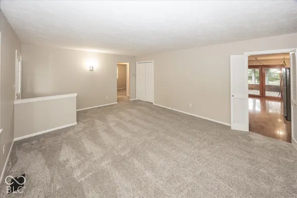 621 Kinzer AVE, Carmel, IN 46032
