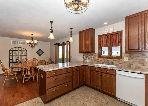 506 W Williams ST, Atkinson, IL 61235