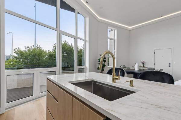1656 N BOSWORTH AVE #PH-4N, Chicago, IL 60642