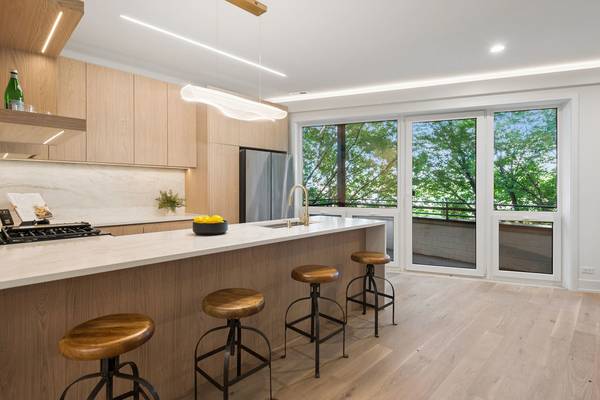 1656 N BOSWORTH AVE #2S, Chicago, IL 60642