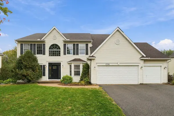 17716 Hyde Park AVE, Lakeville, MN 55044