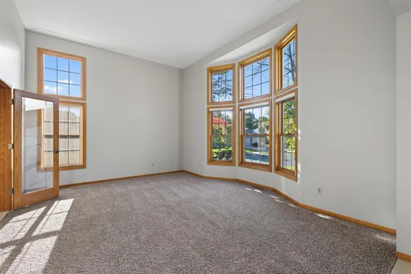 18418 85th PL N, Maple Grove, MN 55311