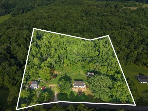 1098 Ewing Albright Rd, Ashland City, TN 37015